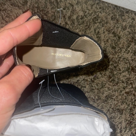 Ann Taylor Suede Flat Chelsea Booties - Picture 8 of 9